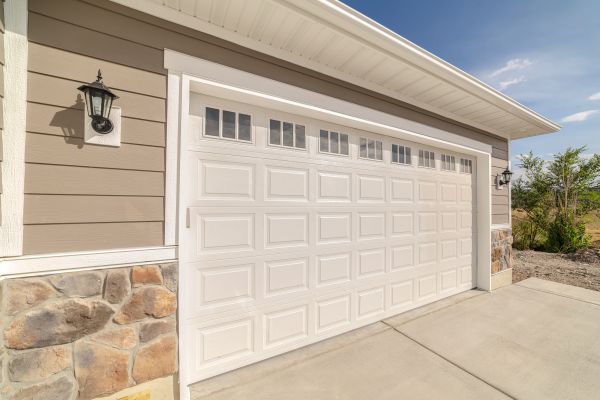 Cost of Garage Lifting in Fargo